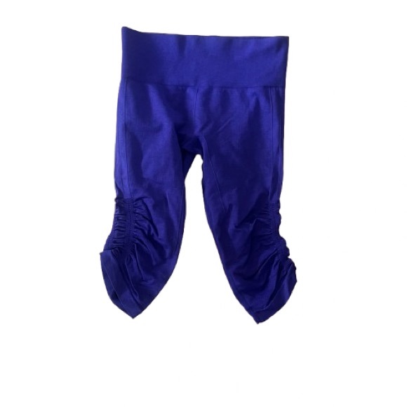 Lululemon In The Flow Crop II Heathered Bruised Berry 8 - Picture 8 of 10